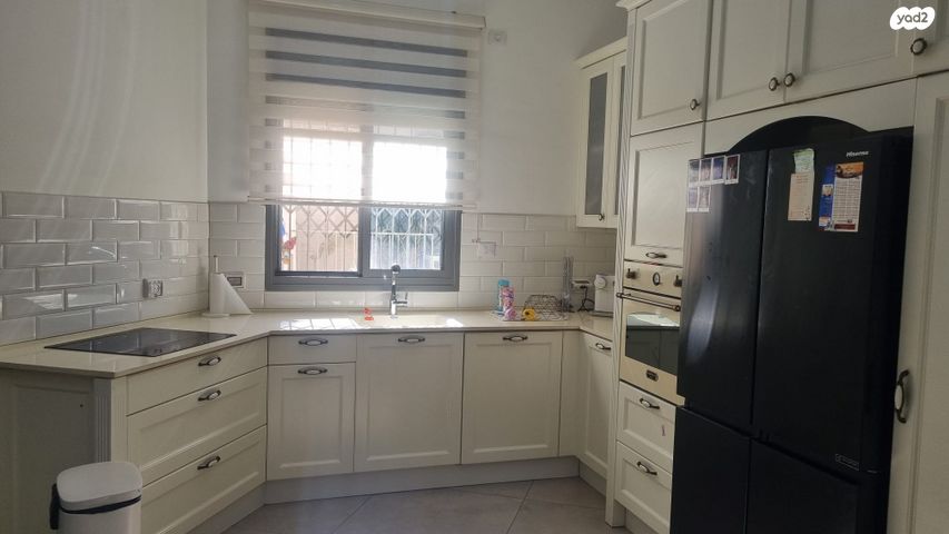 גדעון האוזנר 12