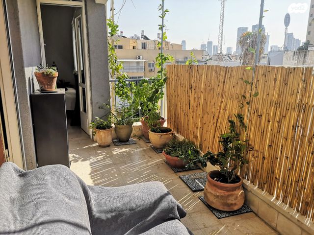 דירה, עובדיה מברטנורה 10, הצפון הישן - צפון, תל אביב יפו