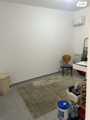 דירה, ישראל זנגוויל 33, צפון מזרח מרכז העיר, נתניה