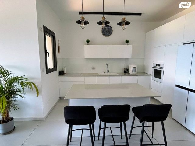 דירה, הקוממיות 10, דרום חדש, פארק הים, בת ים