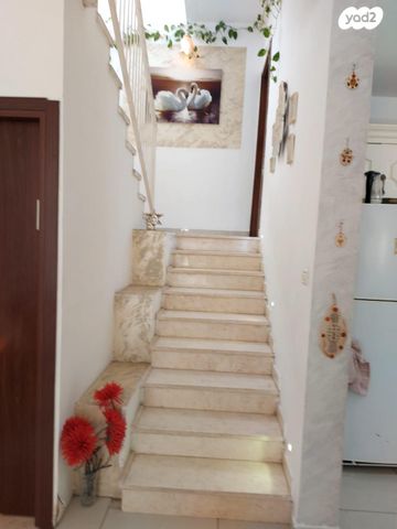 בית פרטי/ קוטג', יובל נאמן 1, פסגת זאב, ירושלים