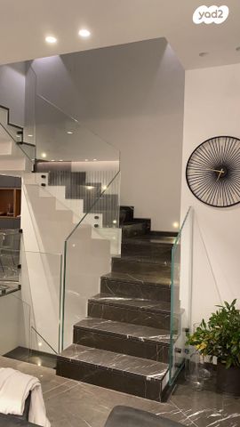 בית פרטי/ קוטג', משה דיין 92, הפארק, כפר סבא