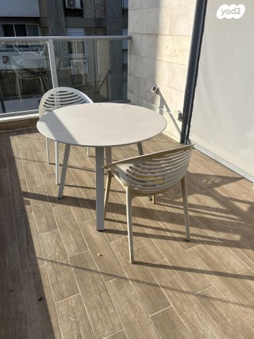 דירה, קריניצי 82, שכונת בן גוריון, מרכז העיר ג', רמת גן