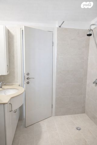 דירה, חנה סנש 15, מרכז העיר, לוד