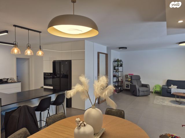 דירה, מרים הנביאה 19, פסגות אפק, ראש העין