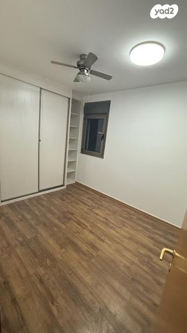 דירה, מוטה גור 2, קרית ספיר, כפר סבא