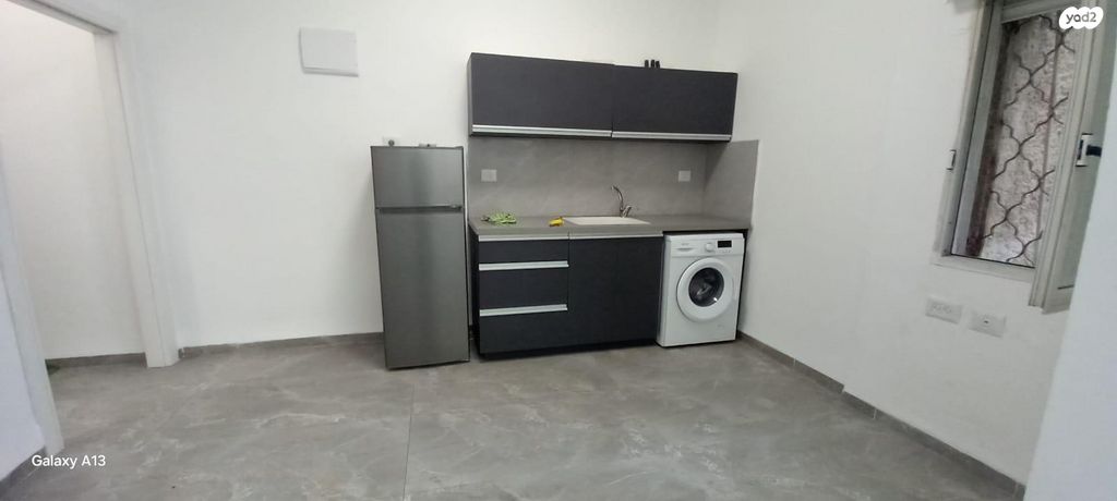 ארלוזורוב 42