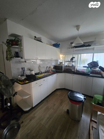 בית פרטי/ קוטג', מורדי הגטאות 6, גני צבי, הוד השרון