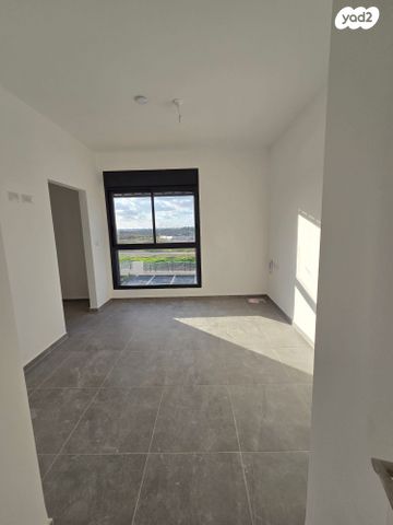 דירה, חבצלת 8, בת חפר, בת חפר