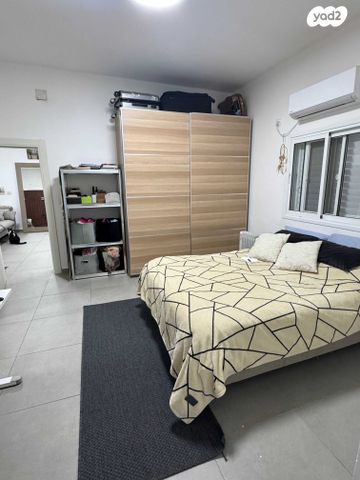 דירת גן, בת שוע 5, נגבה, רמת גן