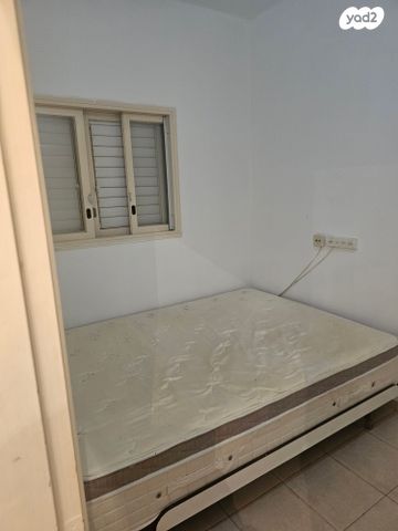 יחידת דיור, הרצל 140, ג' / מרכז מזרח העיר, רחובות