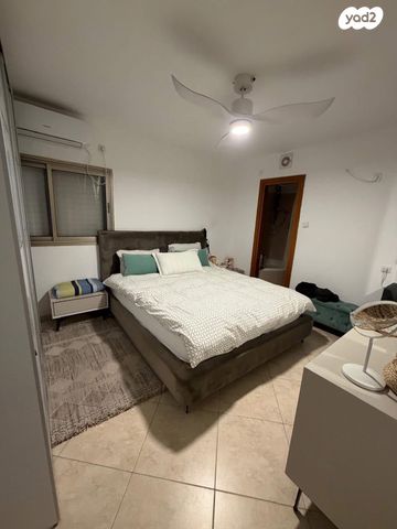 בית פרטי/ קוטג', אירוס הנגב 50, נווה נוי, באר שבע