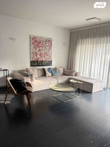 דירה, השפלה 8, אלון, רמת השרון