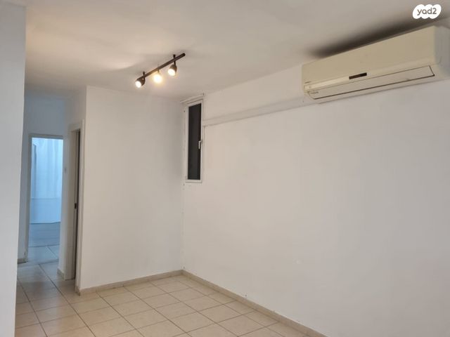 אבא אחימאיר 4