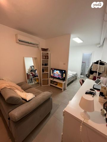 יחידת דיור, חיים לסקוב 76, רמת פולג, נתניה