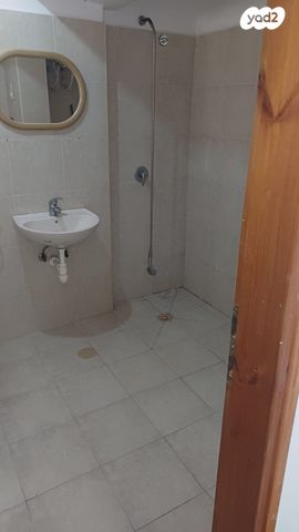 יחידת דיור, הגיבורים 63, מרכז העיר, חדרה