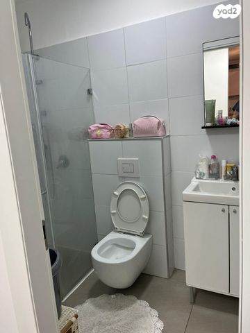 יחידת דיור, חיים לסקוב 76, רמת פולג, נתניה