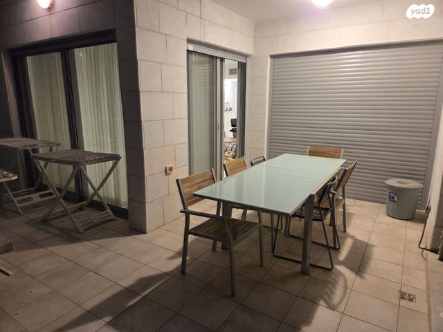 גג/ פנטהאוז, חנה רובינא 4, מרכז, הרצליה