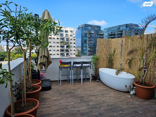 גג/ פנטהאוז, הרב יצחק ידידיה פרנקל 7, פלורנטין, תל אביב יפו