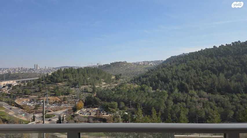 דירה, קניון ירושלים מלחה 1, מלחה, מנחת, ירושלים