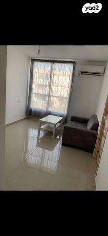 יחידת דיור, שדרות שלמה המלך 57, ממשלתית, לוד