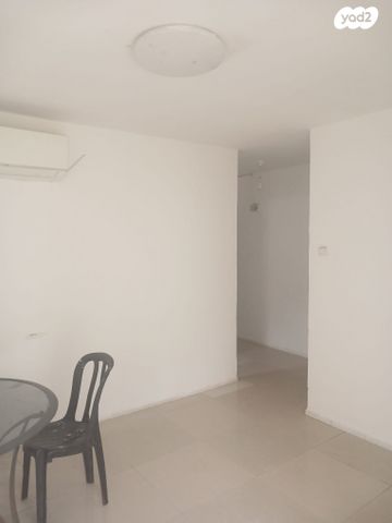 בית פרטי/ קוטג', כפר תבור 6, קרית נורדאו, נתניה