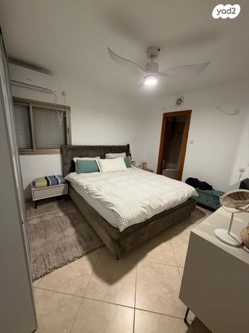 בית פרטי/ קוטג', אירוס הנגב 50, נווה נוי, באר שבע