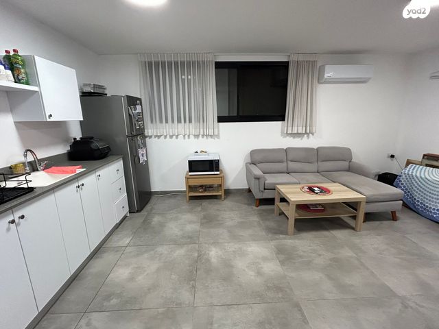 יחידת דיור, הידידות 1, שרונה, כפר יונה