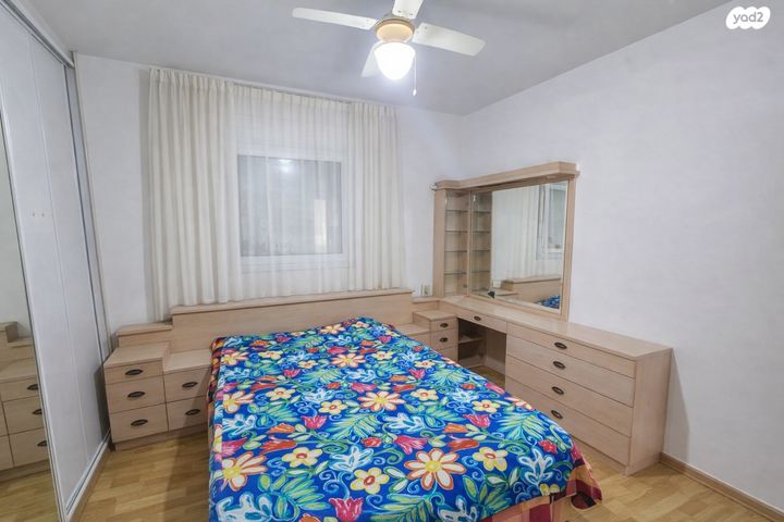 דירה, החולה 17, נווה יהושע, ערמונים, רמת גן