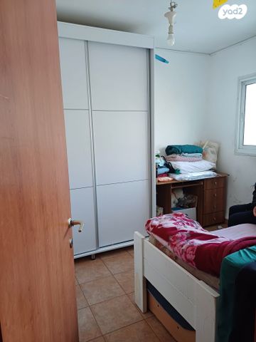 דירה, ז'בוטינסקי 28, שיכון ד, טבריה