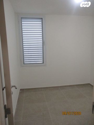 דירה, אליעזר מילרוד 10, שקמים ואגמים, אשקלון