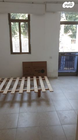 דירה, שדרות ירושלים 68, צהלון, שיכוני חסכון, תל אביב יפו