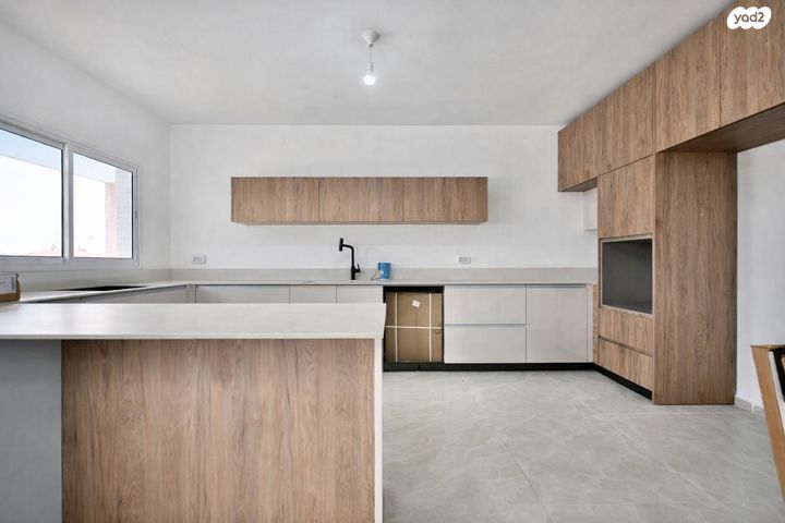 דירה, רא"ל מוטה גור 19, היובל, שרונה, רחובות