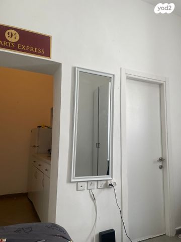 דירה, נחום דוברין 8, שער פלמר, תחנת רכבת השמונה, חיפה