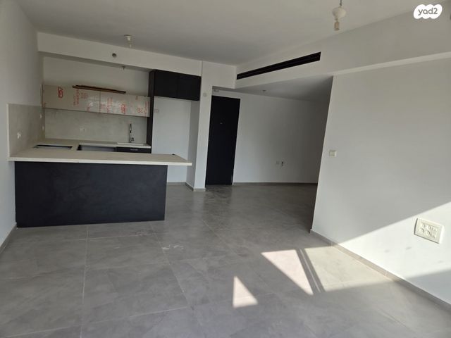 דירה, שטרן 12, קיראון, קרית אונו