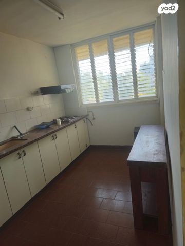 דירה, המייסדים 3, נווה אפרים, פרדס חנה כרכור