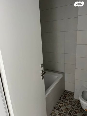 דירה, הכלנית 7, קרית גיורא, אור יהודה