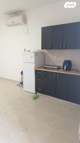 שדרות ירושלים 68