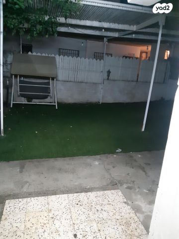 דירה, שדרות אבא חושי 252, עספיא, עספיא