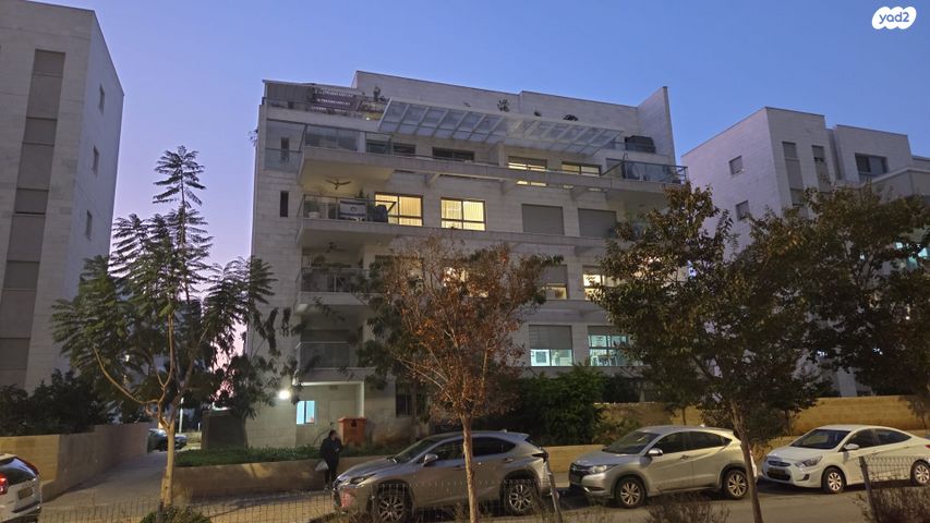 גג/ פנטהאוז, חנה רובינא 4, מרכז, הרצליה