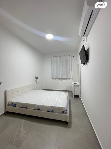 יחידת דיור, החרוב 15, ראש פינה, ראש פינה