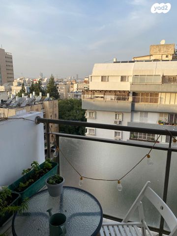 דירה, דוד בן גוריון 11, השכונה הוותיקה, גבעת שמואל