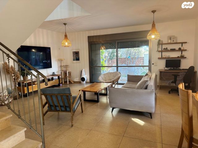 נחל צלמון 23