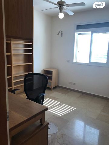 גג/ פנטהאוז, שדרות לוי אשכול 78, הגוש הגדול, רמת אביב החדשה, נופי ים, תל אביב יפו