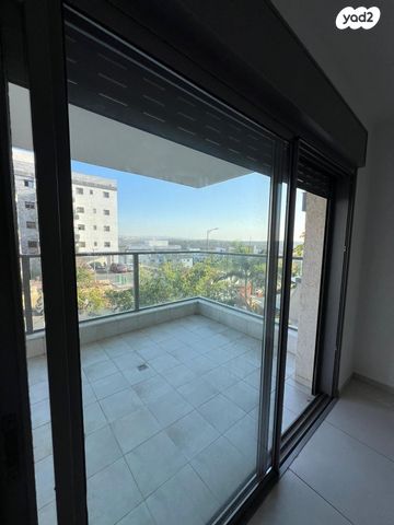 דירה, אחדות 5, בצוותא, חריש