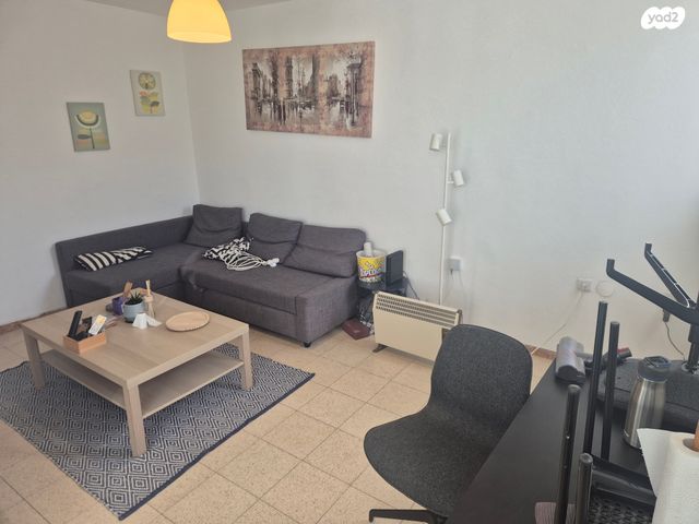 אליעזר בן יהודה 21