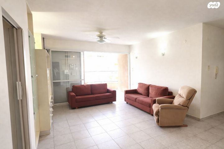 דירה, החולה 17, נווה יהושע, ערמונים, רמת גן