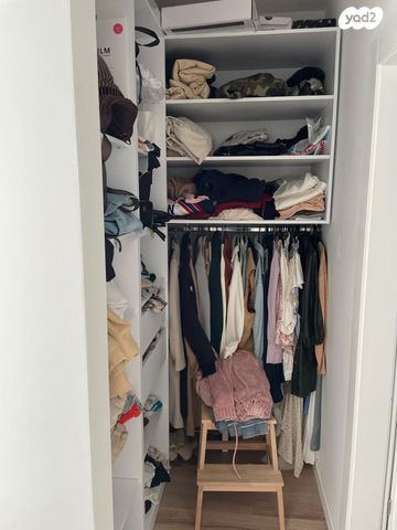 דירה, בצלאל גרינברג 1, קיראון, קרית אונו