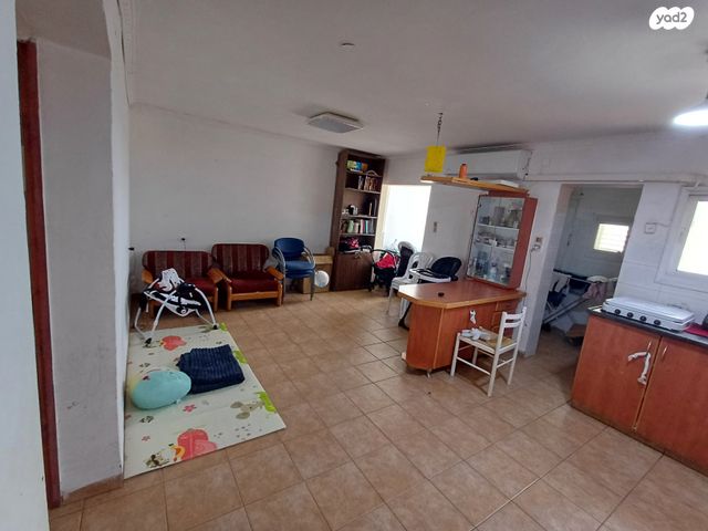 ז'בוטינסקי 28