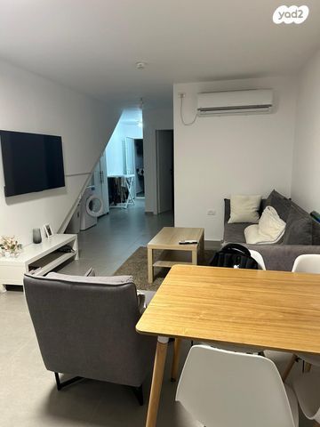 מרתף/ פרטר, התבור 1, תל צור, אבן יהודה